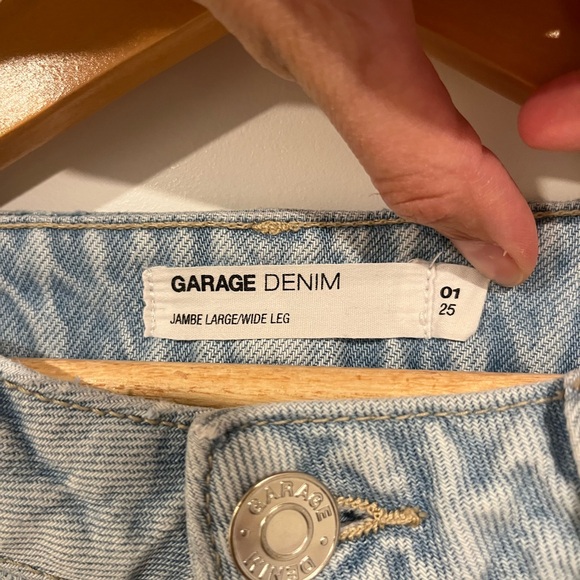 Wide leg distressed jeans - Picture 2 of 5